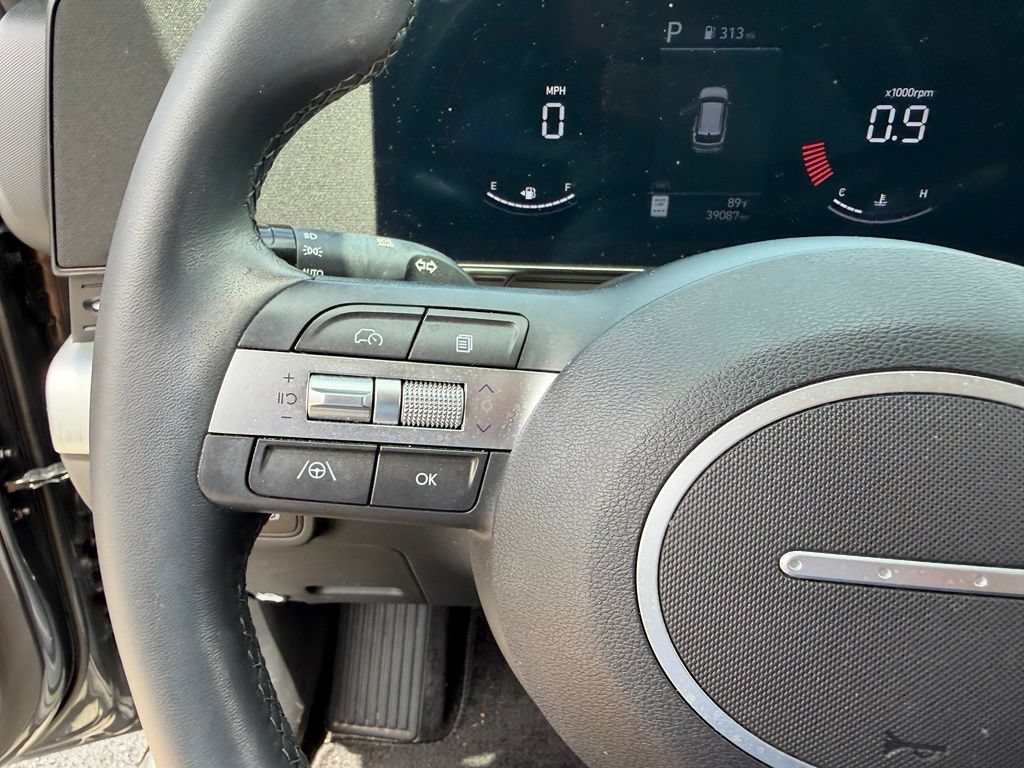 Used 2024 Hyundai Kona SEL FWD image 27