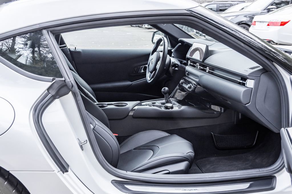 Used 2024 Toyota Supra RWD image 17