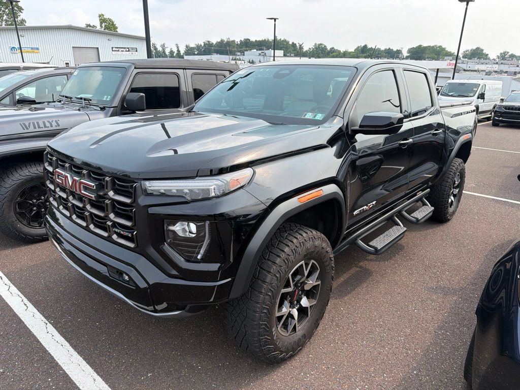 Used 2024 GMC Canyon AT4X AWD/4WD image 4