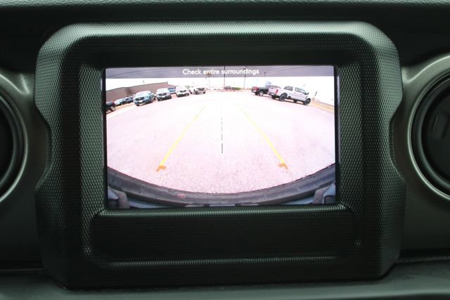 Used 2023 Jeep Wrangler Unlimited Sport AWD/4WD image 25