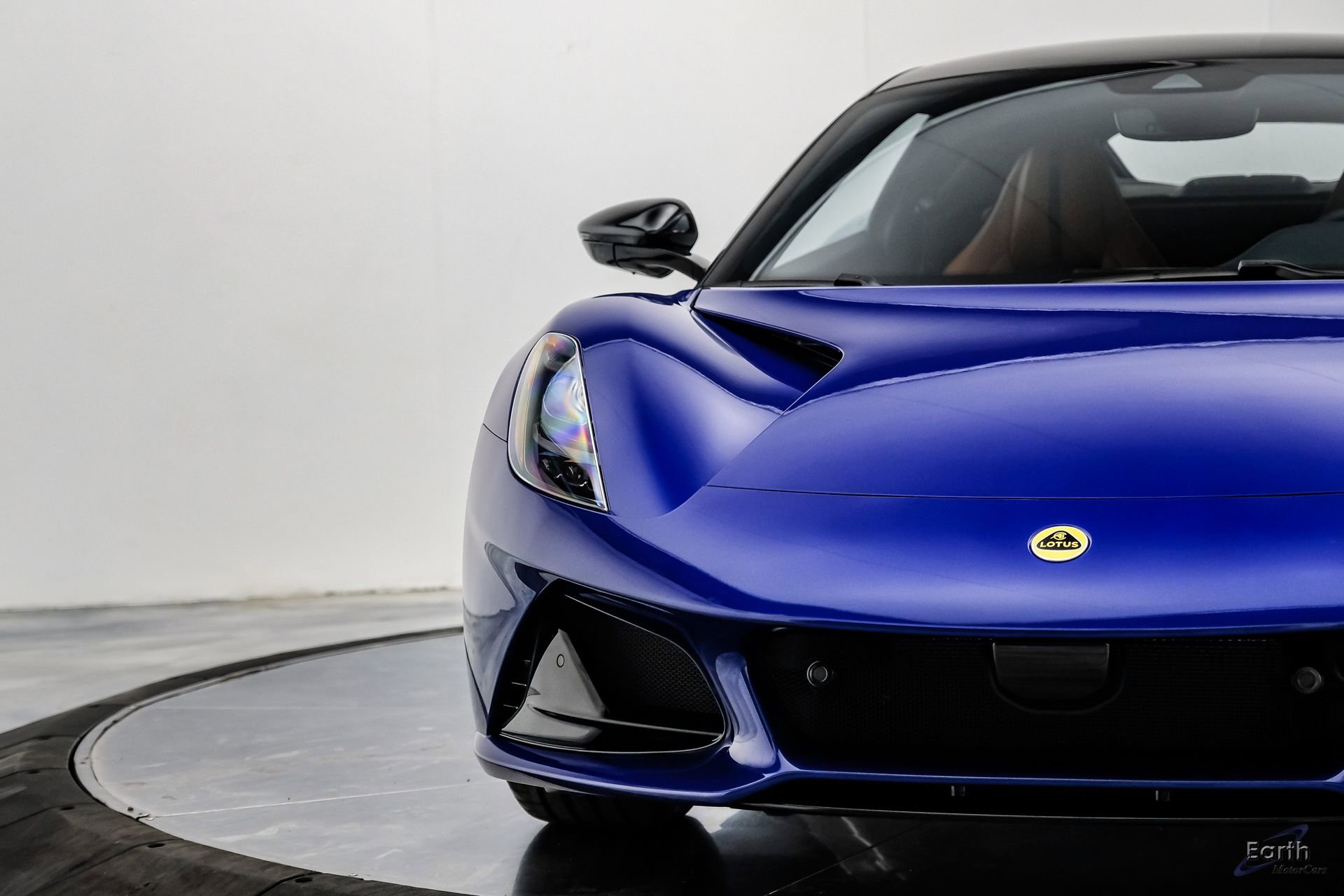 Used 2026 Lotus Emira SE RWD image 39