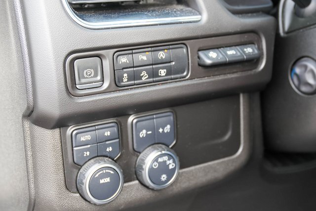 Used 2024 Chevrolet Tahoe High Country image 15