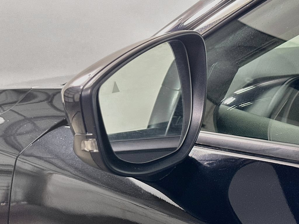 Used 2024 MAZDA MAZDA3 s FWD image 35