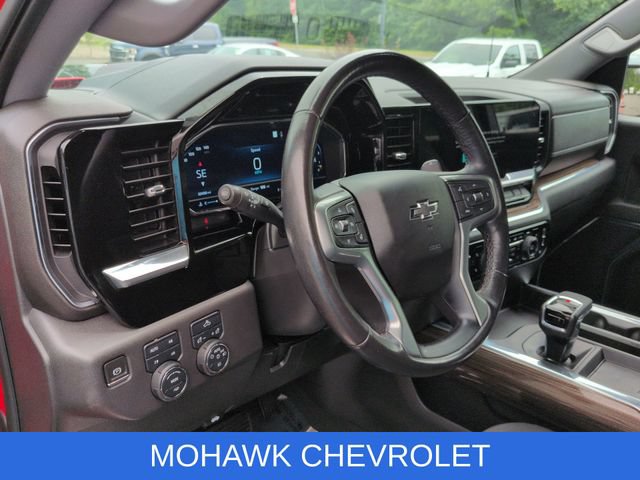 Used 2023 Chevrolet Silverado 1500 LT Trail Boss w/ Protection Package AWD/4WD image 10
