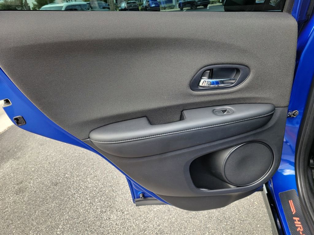 Used 2019 Honda HR-V Sport image 11