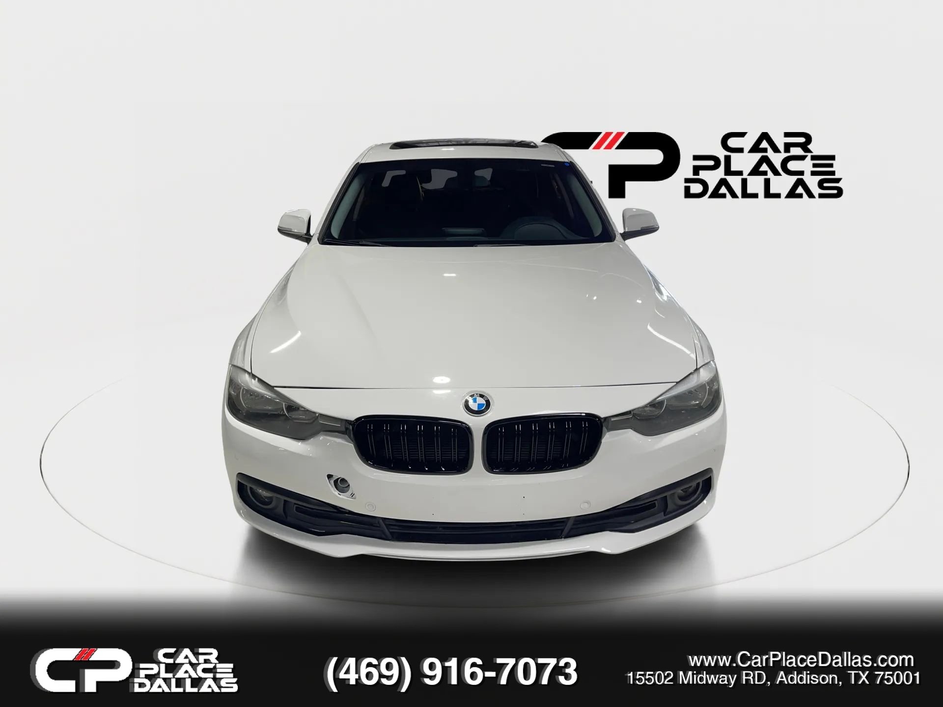 Used 2017 BMW 320i Sedan RWD image 5