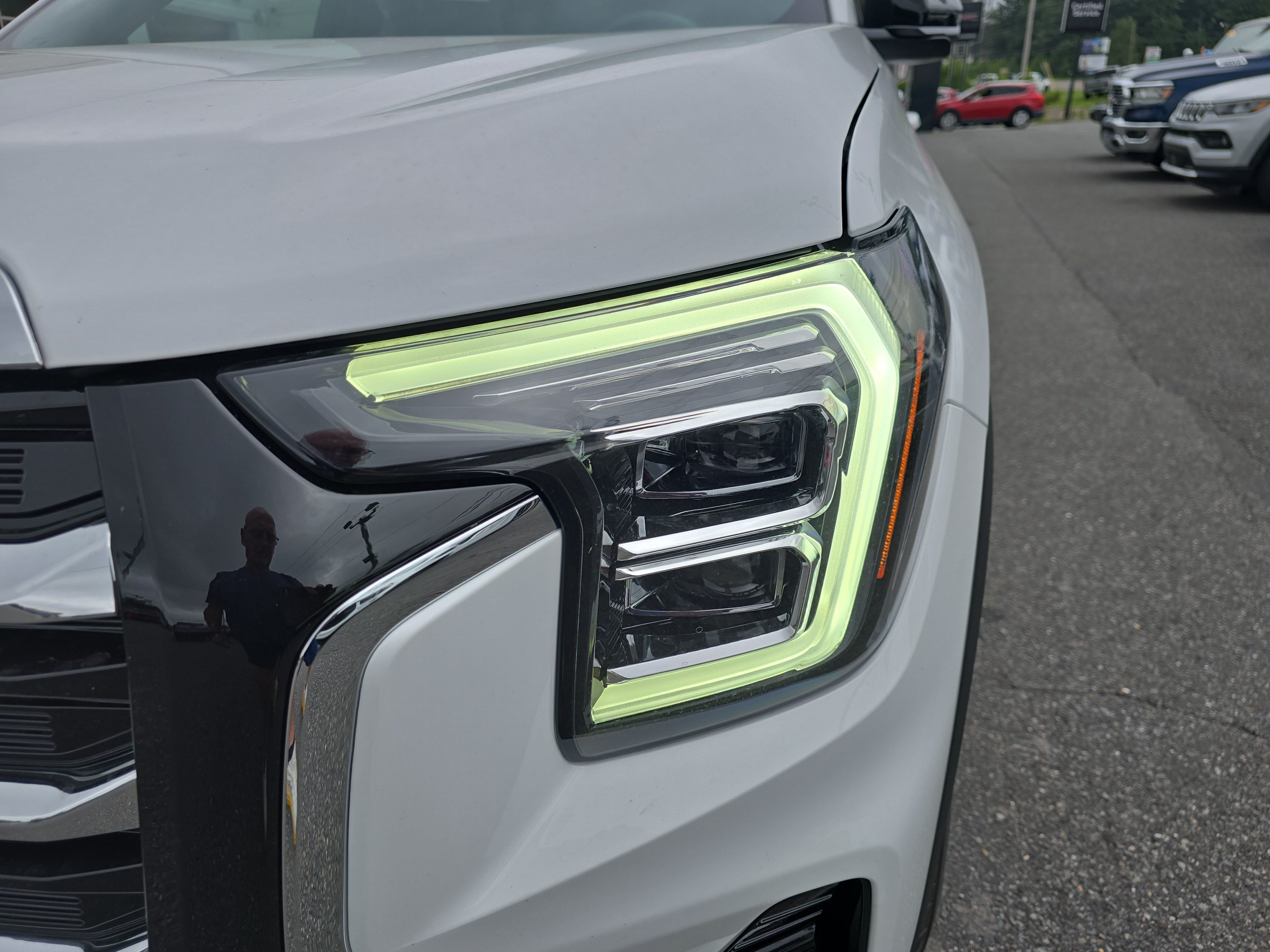 New 2027 GMC Terrain Elevation w/ LPO, Floor Liner Package FWD image 10
