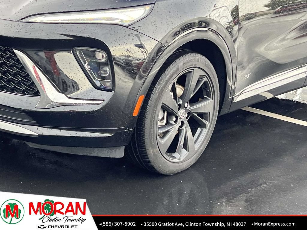 Certified 2024 Buick Envision Sport Touring AWD/4WD image 10