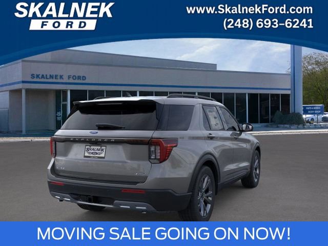 New 2026 Ford Explorer Active w/ Active Comfort Package image 8