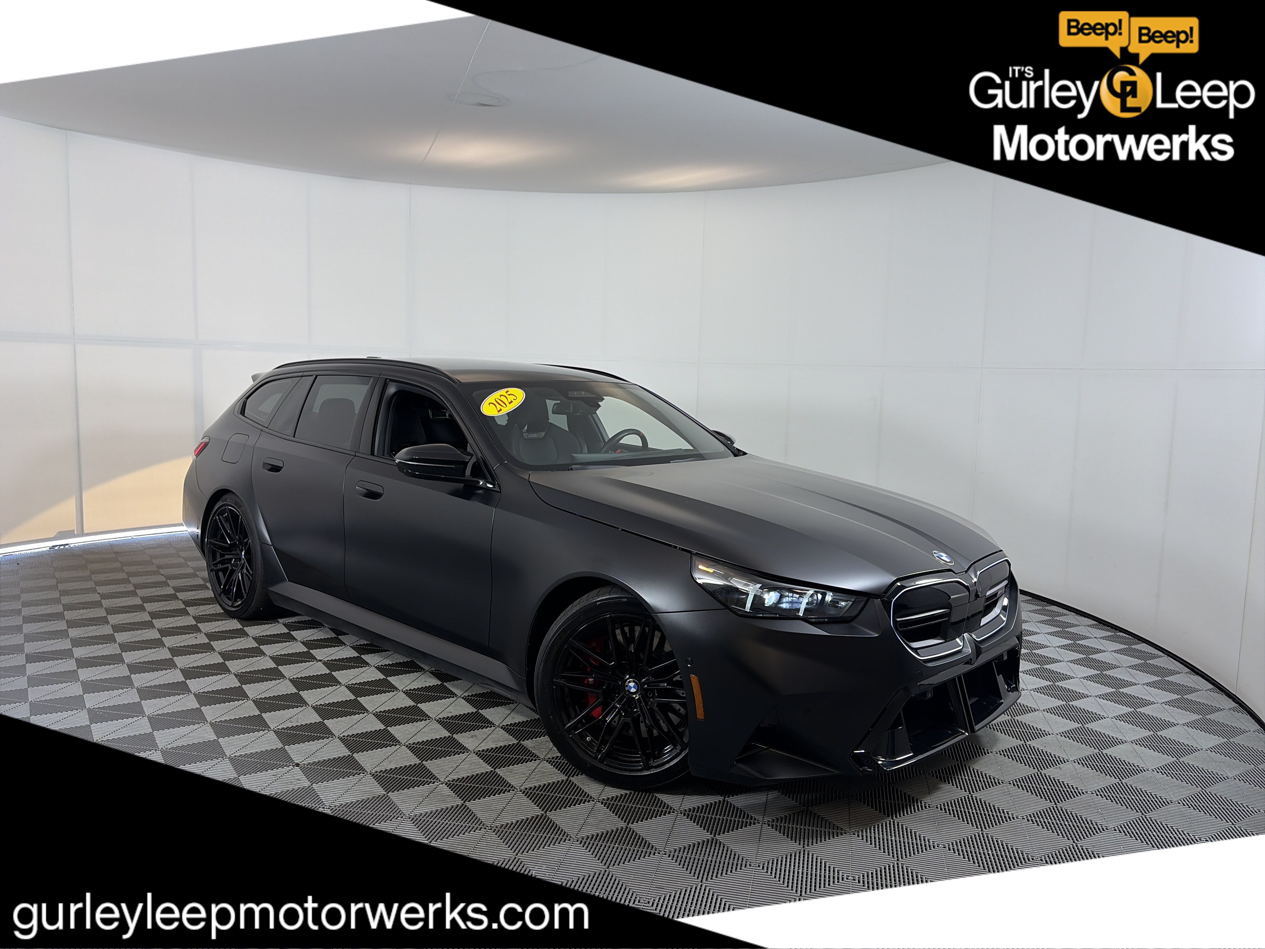 Used 2025 BMW M5 Touring w/ M Driver's Package AWD/4WD image 1