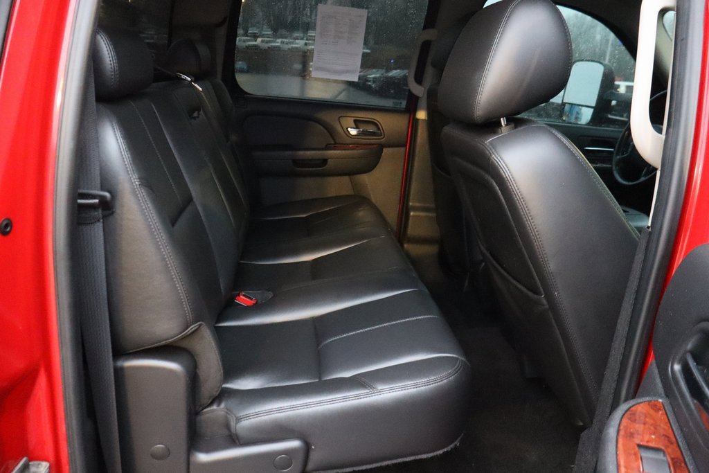 Used 2011 Chevrolet Silverado 2500 LTZ w/ LTZ Plus Package image 18