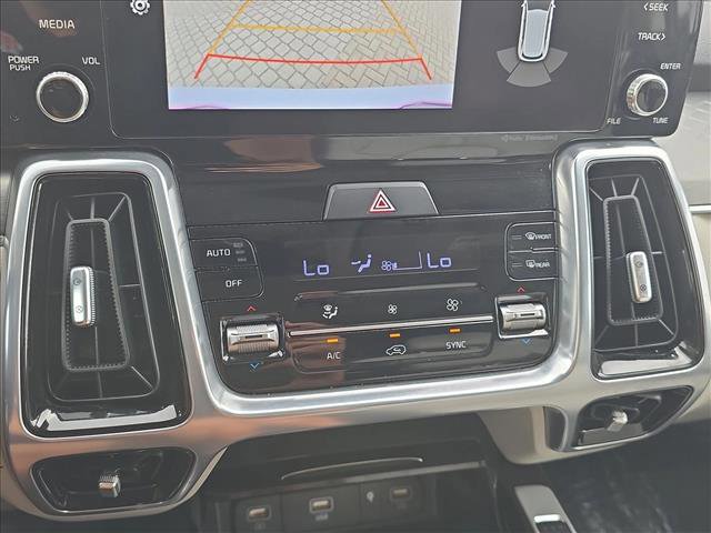 Used 2023 Kia Sorento SX FWD image 15