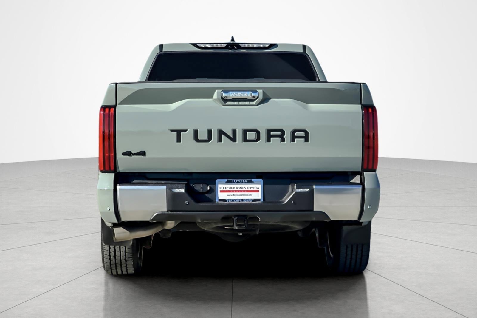 Used 2023 Toyota Tundra Limited image 4