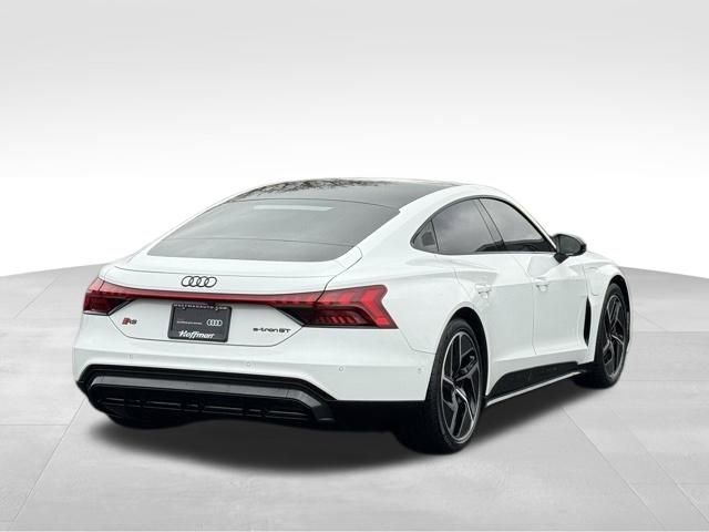 Used 2023 Audi RS e-tron GT w/ Carbon Performance Package image 7
