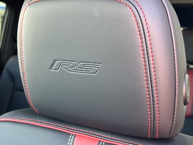 New 2027 Chevrolet Traverse RS w/ LPO, Floor Liner Package AWD/4WD image 15