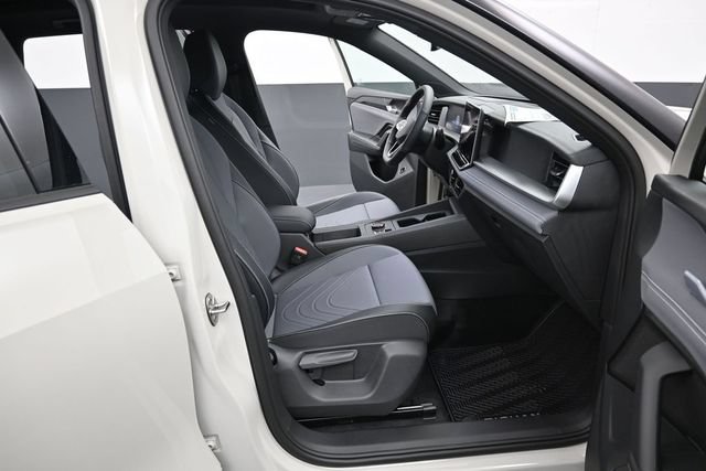 New 2026 Volkswagen Tiguan SE R-Line AWD/4WD image 14
