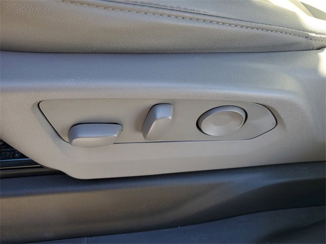 Used 2023 GMC Sierra 1500 SLT w/ SLT Premium Package image 7