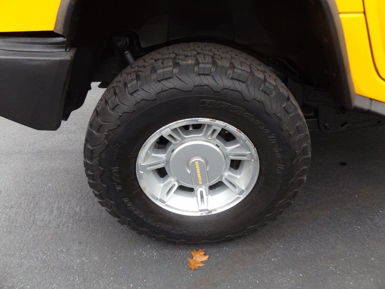 Used 2003 HUMMER H2 image 38