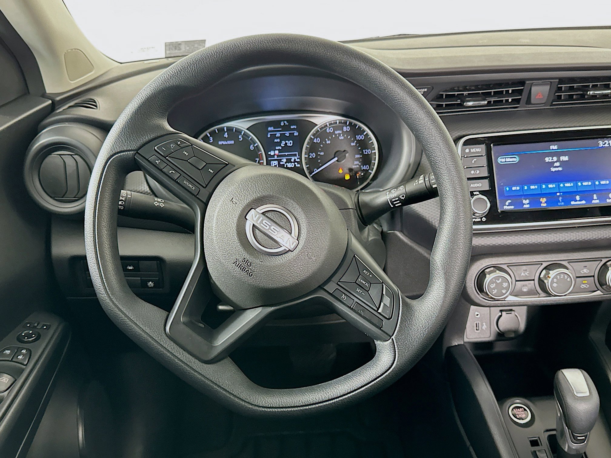 Used 2024 Nissan Kicks S image 17
