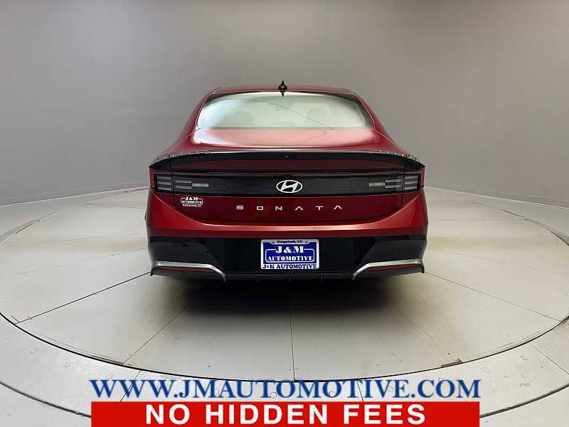 Used 2024 Hyundai Sonata SEL FWD image 4