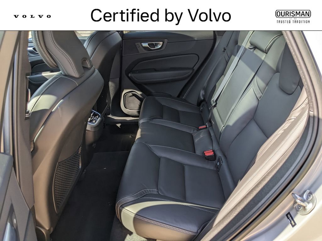 Certified 2023 Volvo XC60 B5 Ultimate w/ Climate Package AWD/4WD image 23
