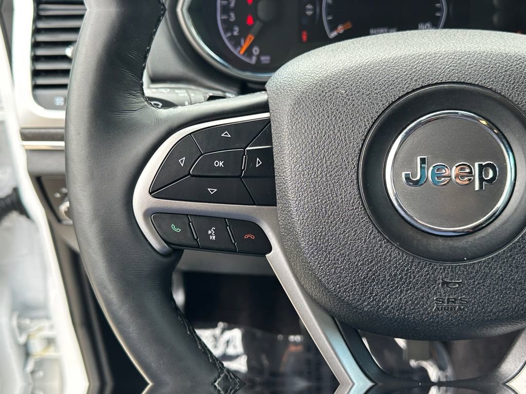 Used 2018 Jeep Grand Cherokee Limited AWD/4WD image 18