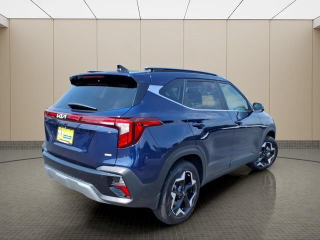 Used 2026 Kia Seltos EX AWD/4WD image 8