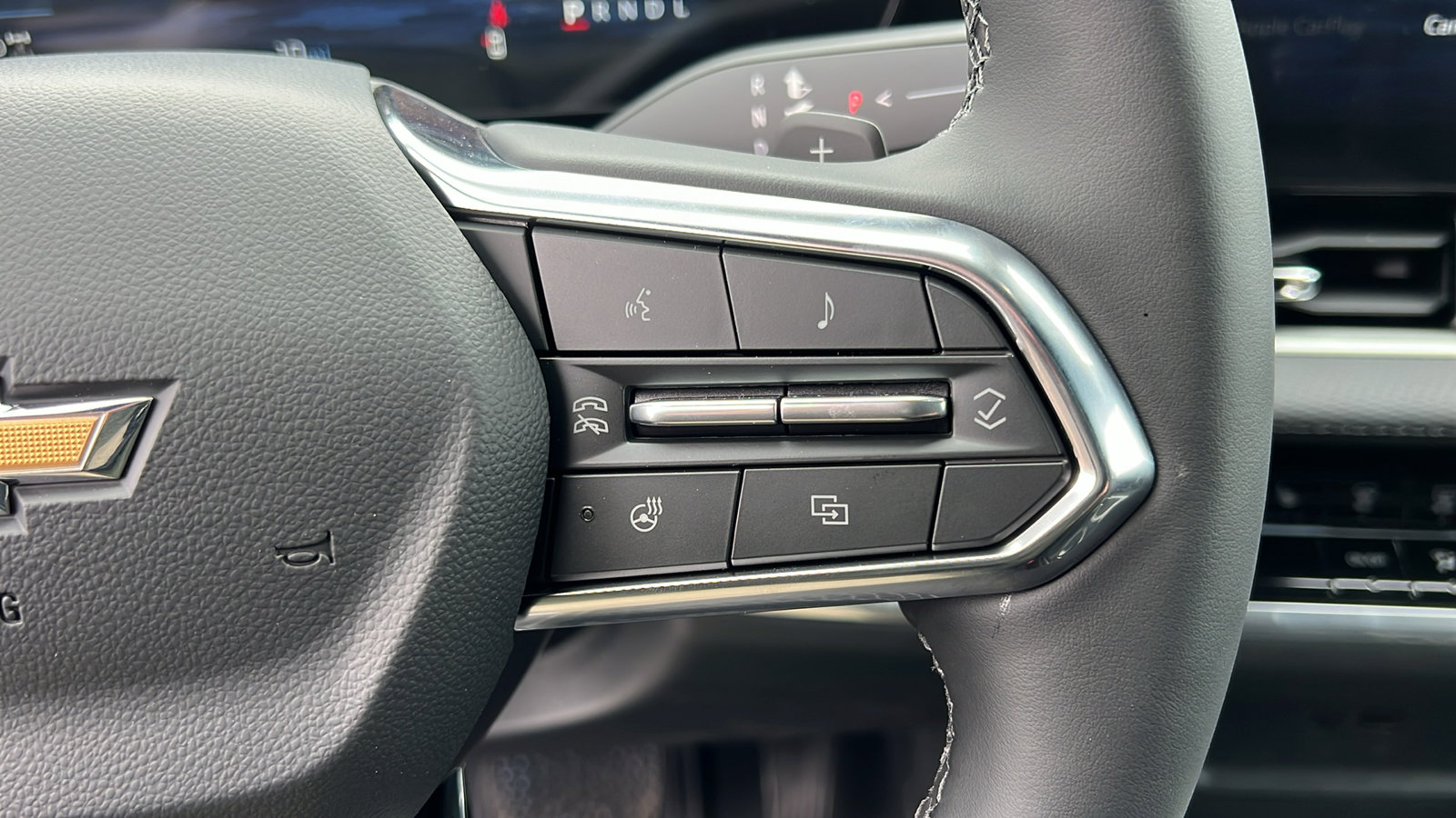 New 2026 Chevrolet Equinox LT w/ Safety and Technology Package AWD/4WD image 25