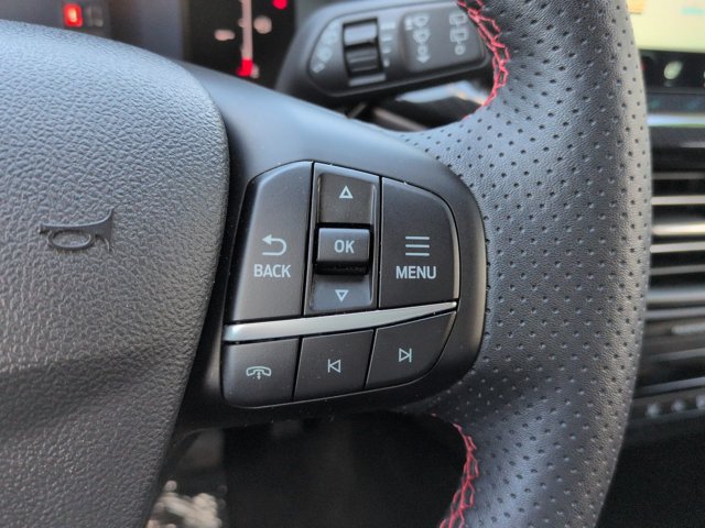 Used 2025 Ford Escape ST-Line w/ Tech Pack #1 FWD image 24