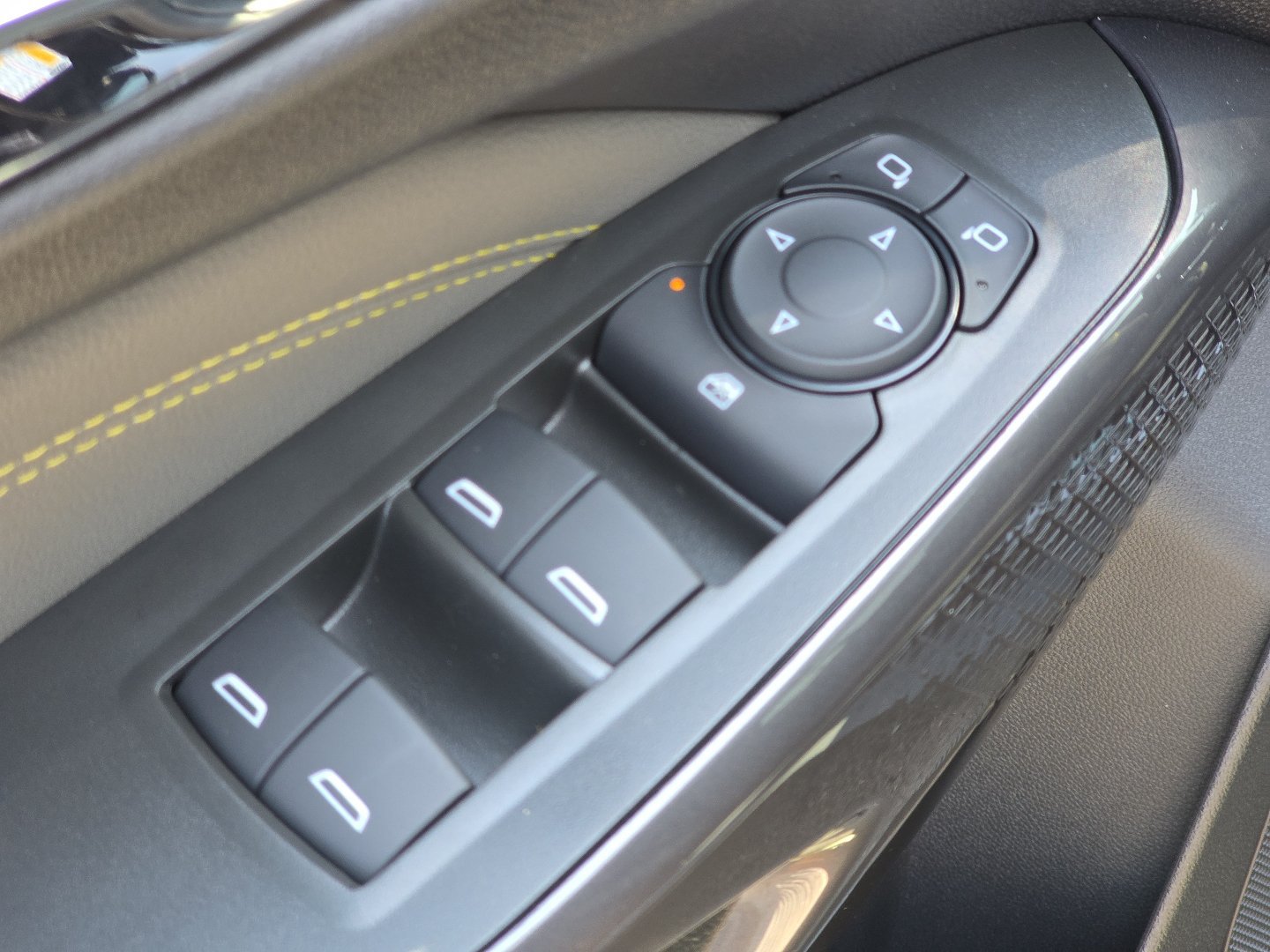 New 2026 Chevrolet Trax ACTIV w/ Driver Confidence Package FWD image 15