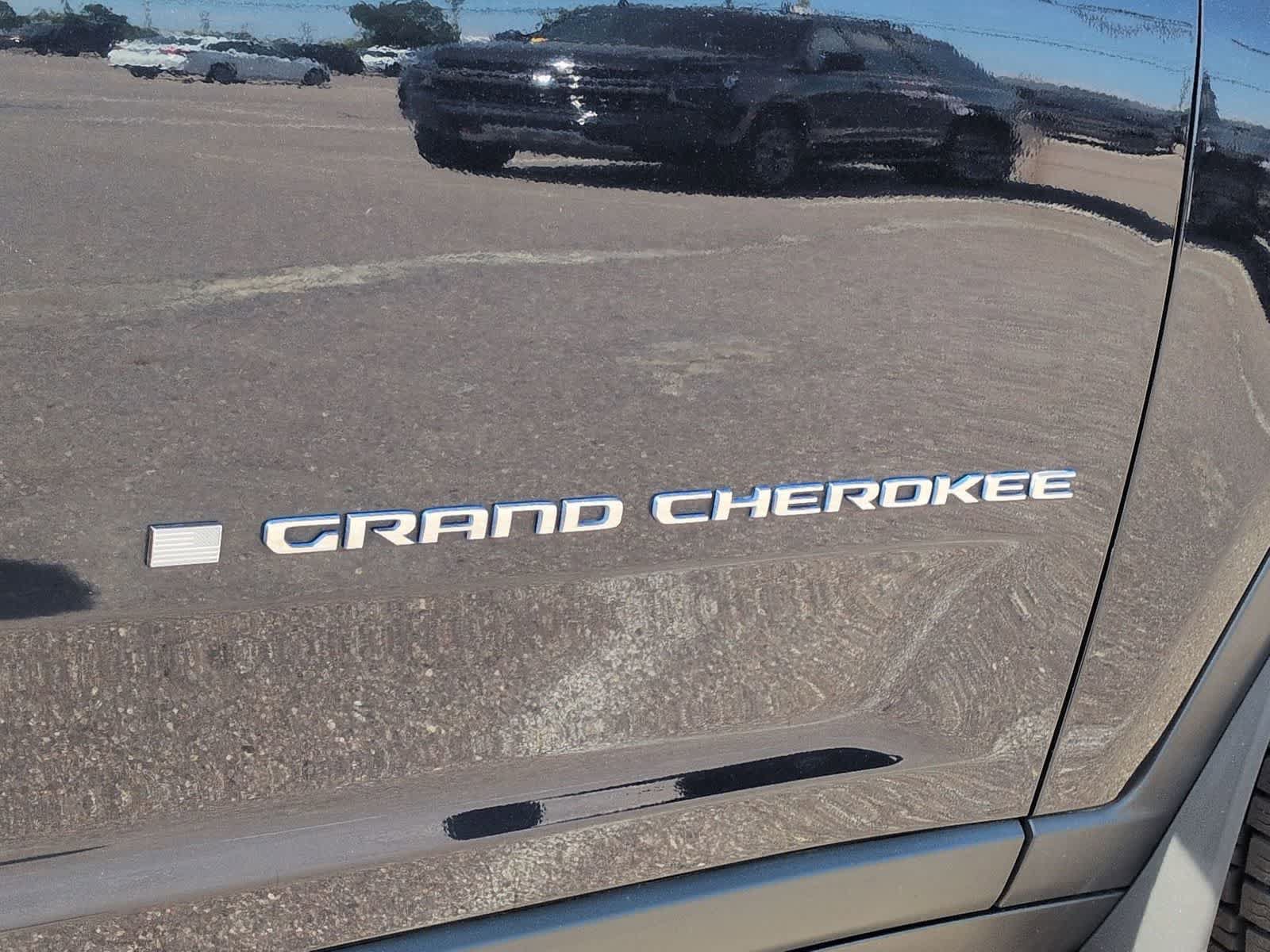 Used 2022 Jeep Grand Cherokee Limited 4xe AWD/4WD image 12