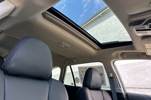 New 2025 Subaru Outback Touring XT w/ Popular Package #2 image 18