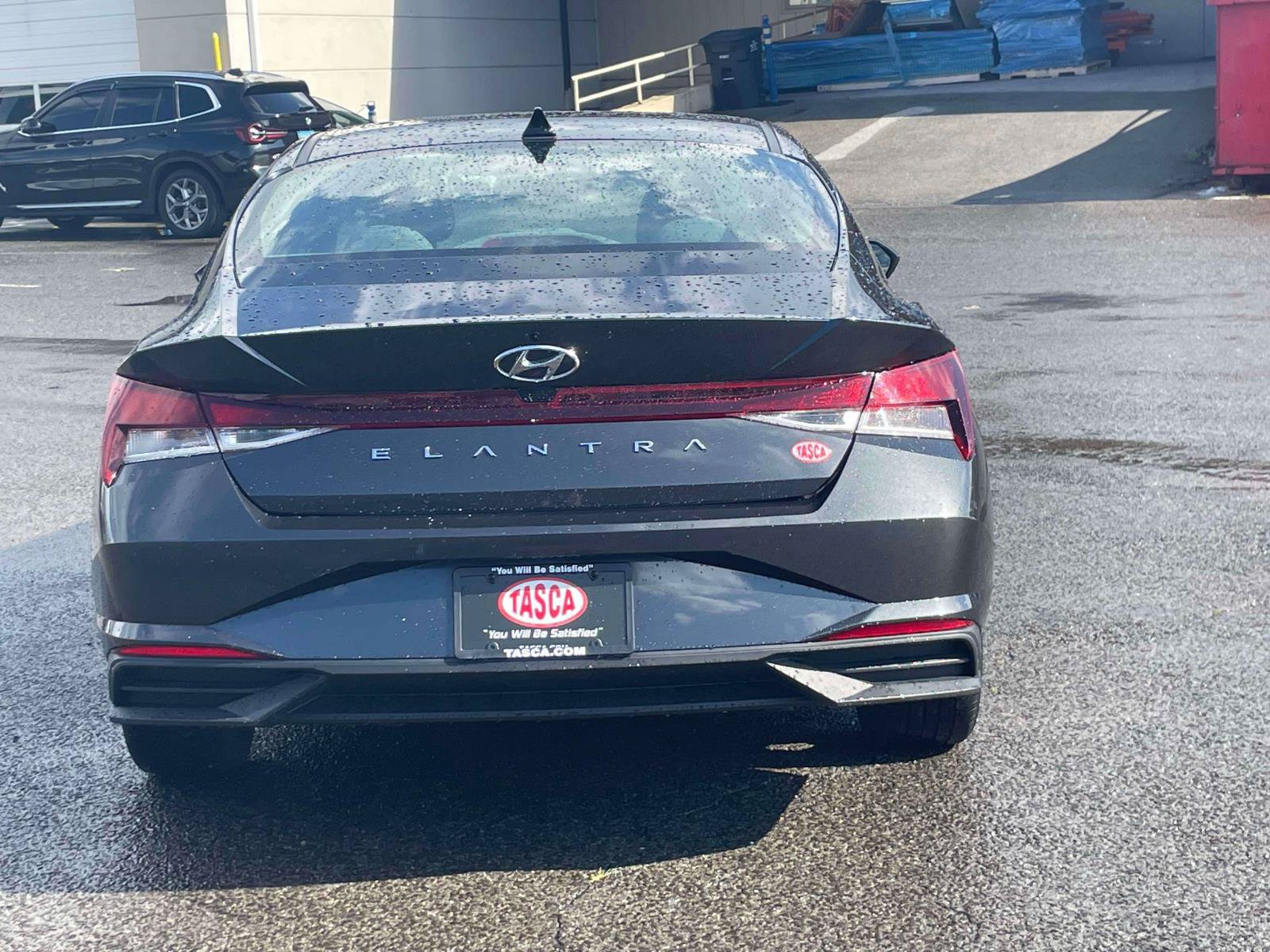 Used 2023 Hyundai Elantra SEL w/ Convenience Package FWD image 6