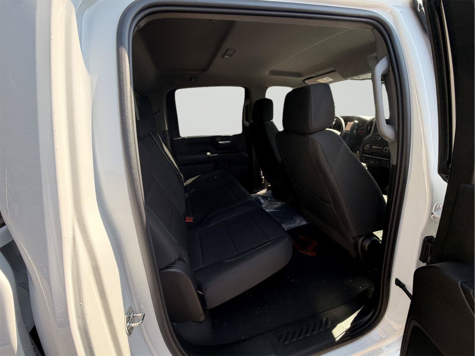 New 2026 Chevrolet Silverado 2500 Custom w/ Custom Value Package AWD/4WD image 23