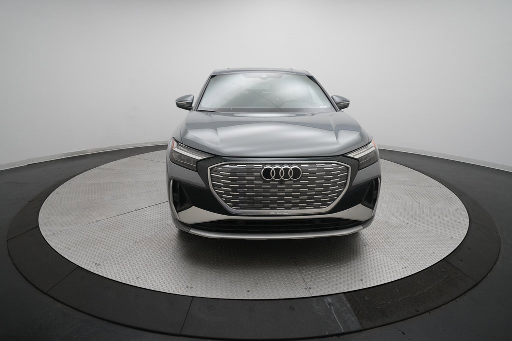 Used 2023 Audi Q4 e-tron Premium w/ Convenience Package image 5