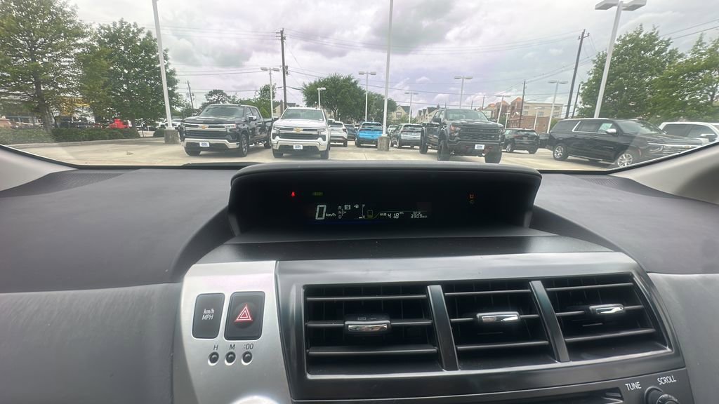 Used 2013 Toyota Prius V Two image 13