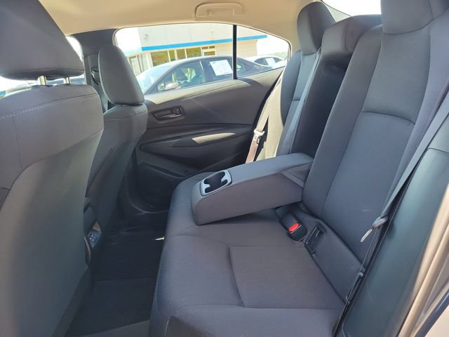 Used 2026 Toyota Corolla LE FWD image 11