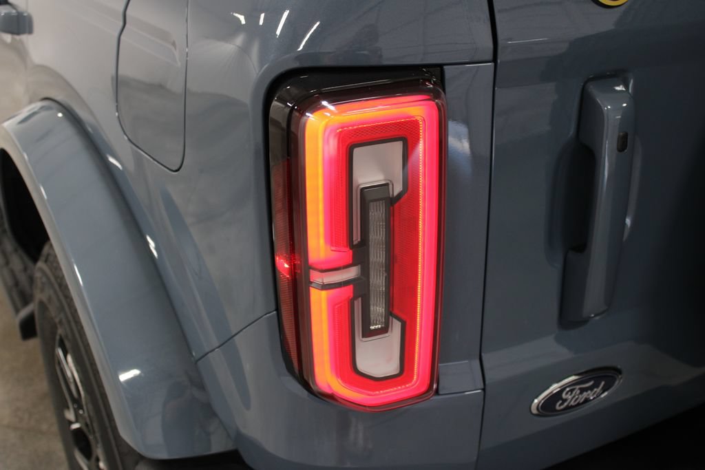 Used 2025 Ford Bronco Outer Banks AWD/4WD image 27