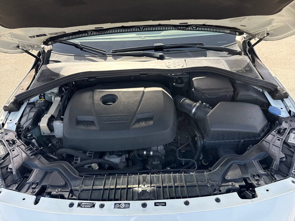 Used 2017 Volvo S60 T5 Dynamic w/ Vision Package AWD/4WD image 27