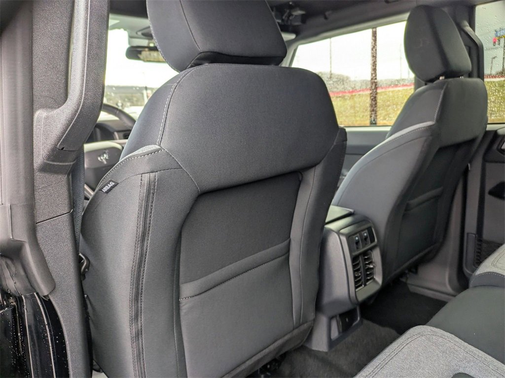 Used 2025 Ford Bronco Big Bend image 15