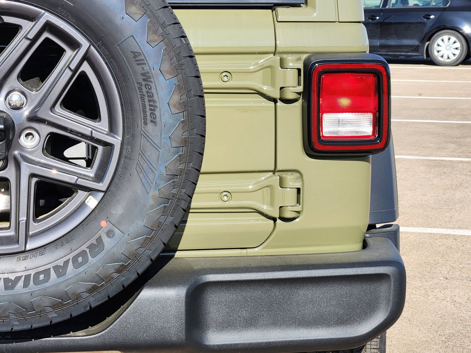 New 2026 Jeep Wrangler Unlimited Sport image 16