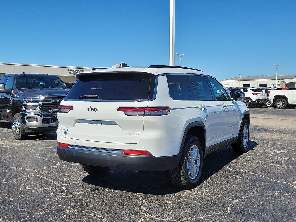 New 2025 Jeep Grand Cherokee L Laredo image 5