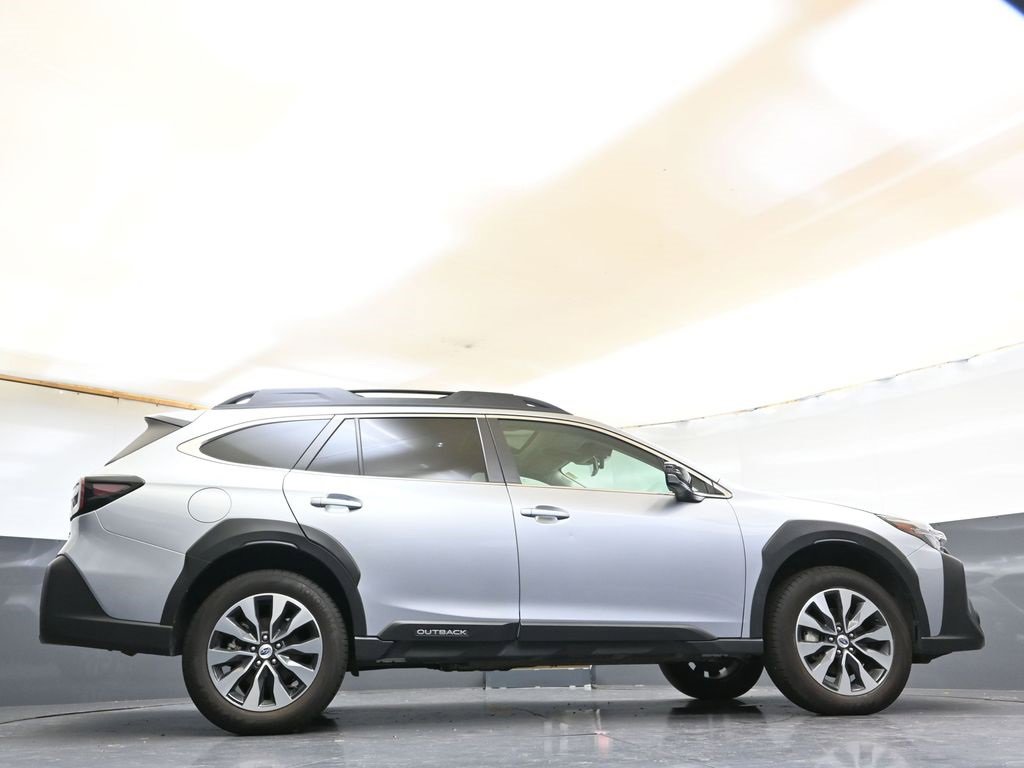 Certified 2024 Subaru Outback Limited image 34