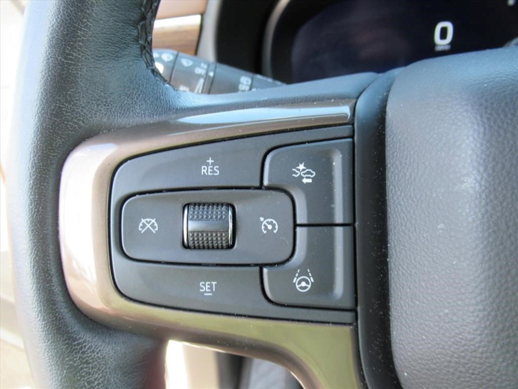 Certified 2024 Chevrolet Tahoe High Country w/ Advanced Technology Package AWD/4WD image 27