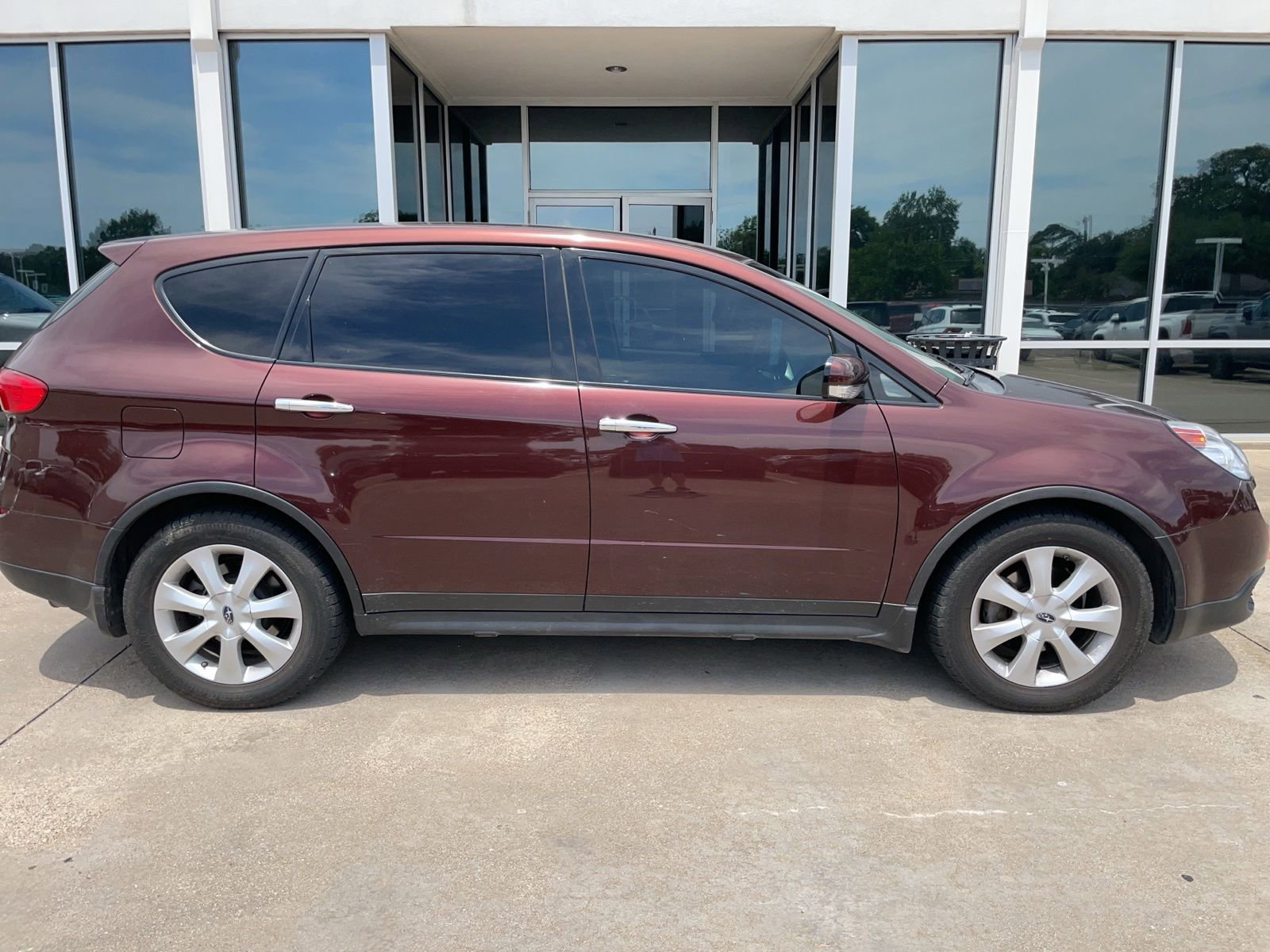 Used 2006 Subaru Tribeca Limited AWD/4WD image 6