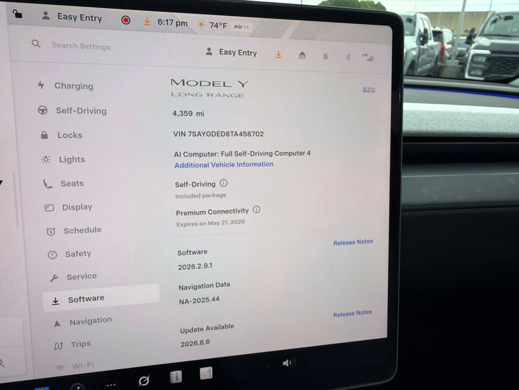Used 2026 Tesla Model Y Long Range RWD image 30