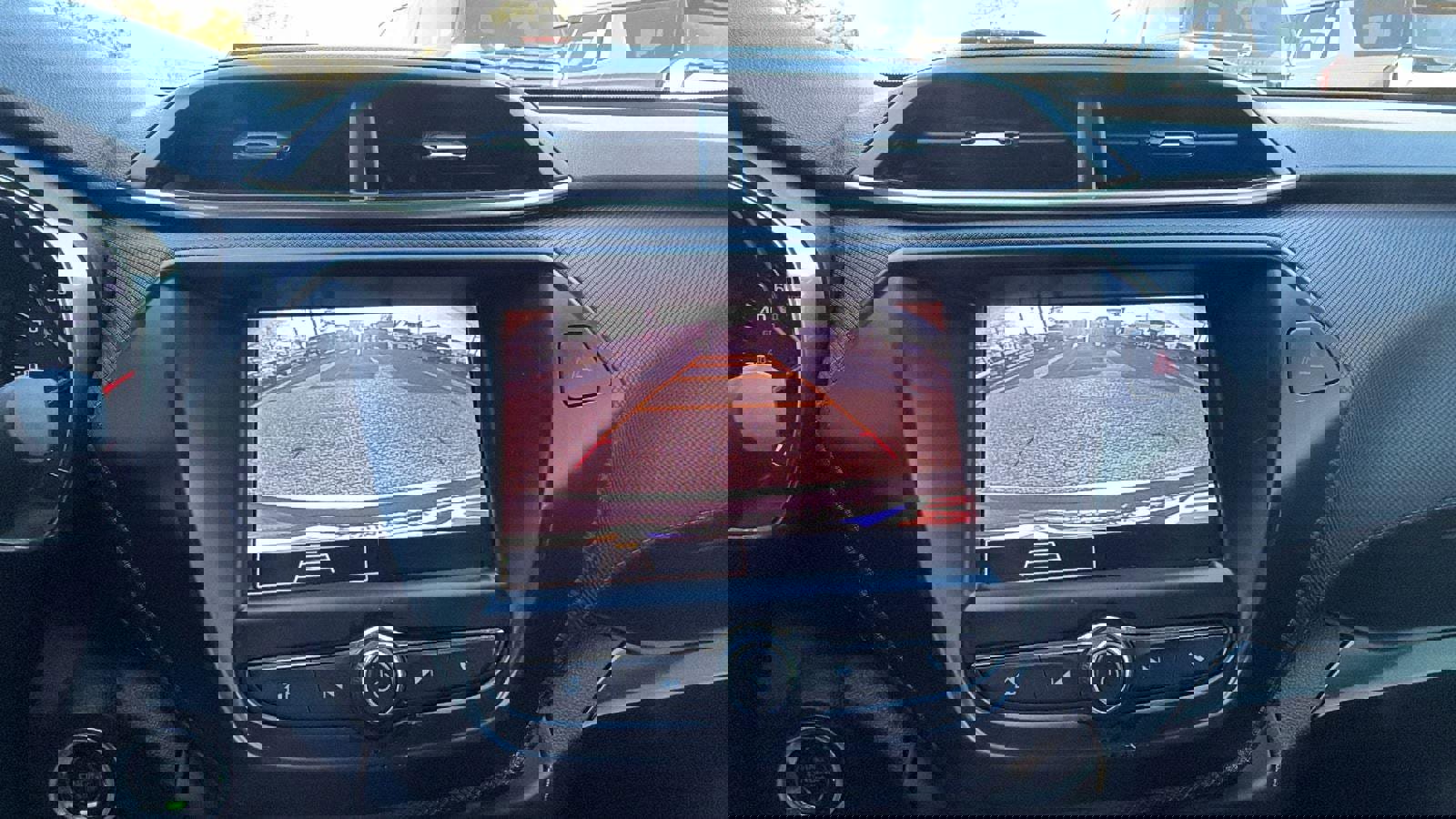 Used 2023 Chevrolet TrailBlazer LT image 27