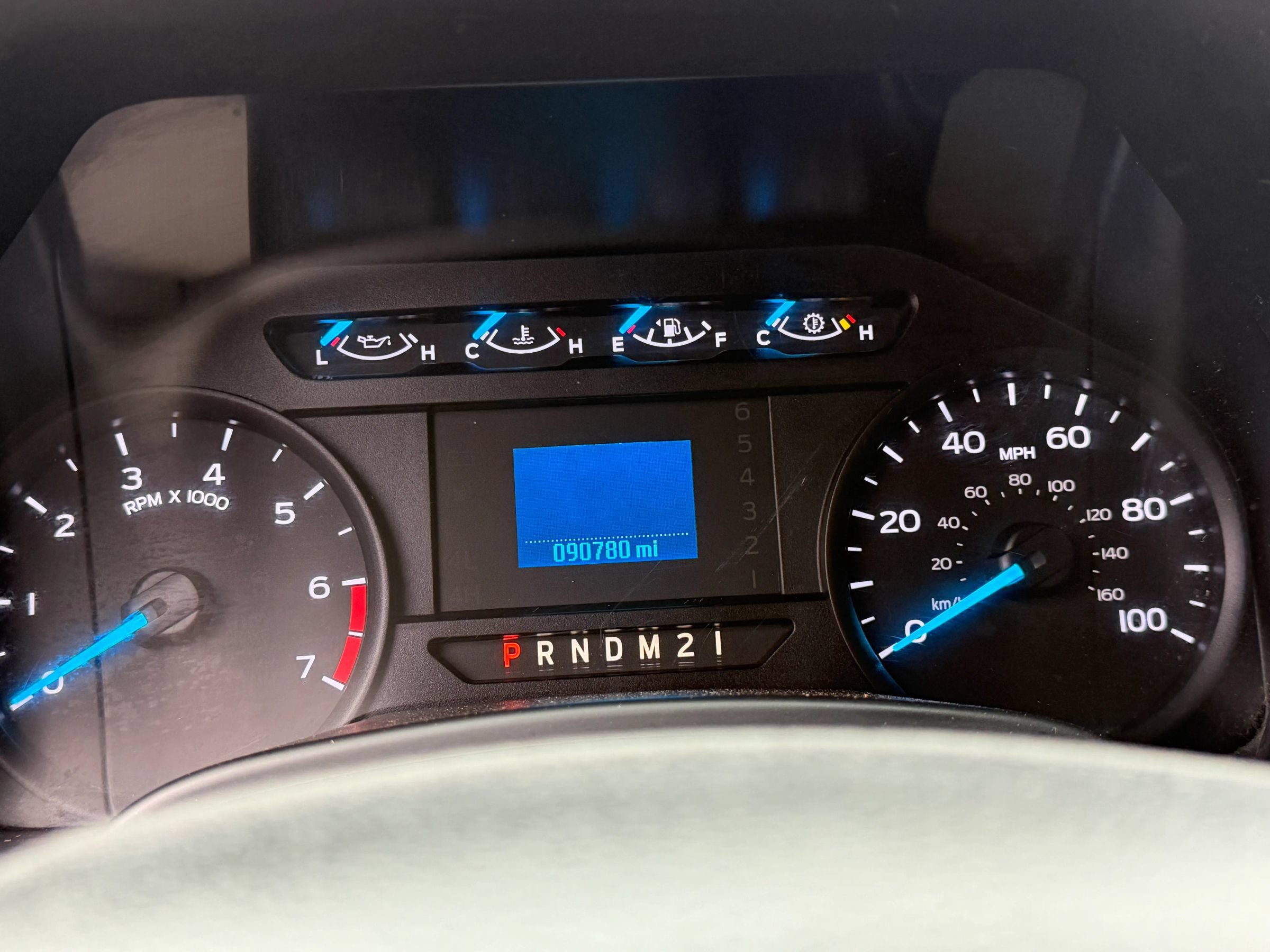 Used 2017 Ford F250 XL w/ Power Equipment Group AWD/4WD image 19