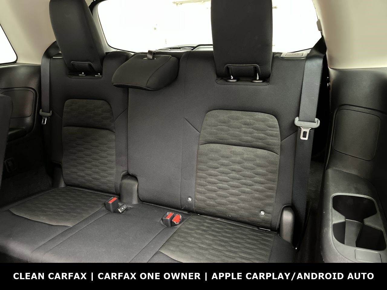 Used 2024 Nissan Pathfinder SV image 12