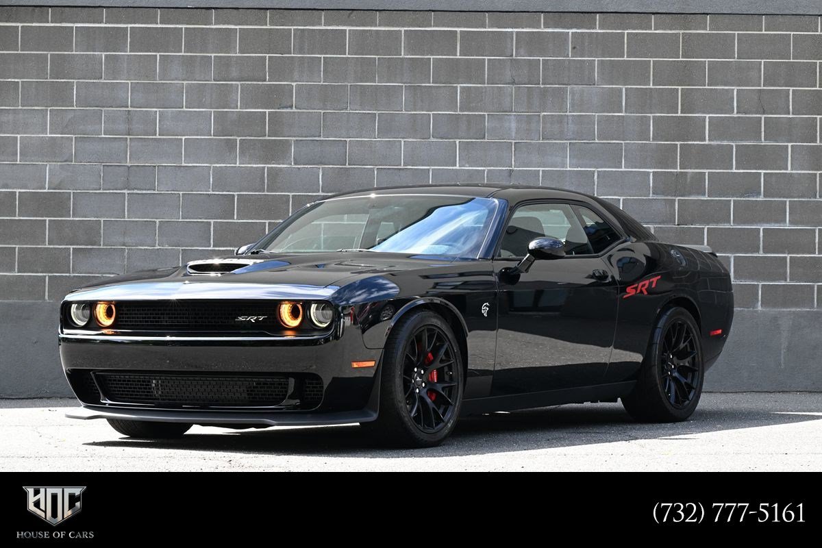 Used 2016 Dodge Challenger SRT Hellcat